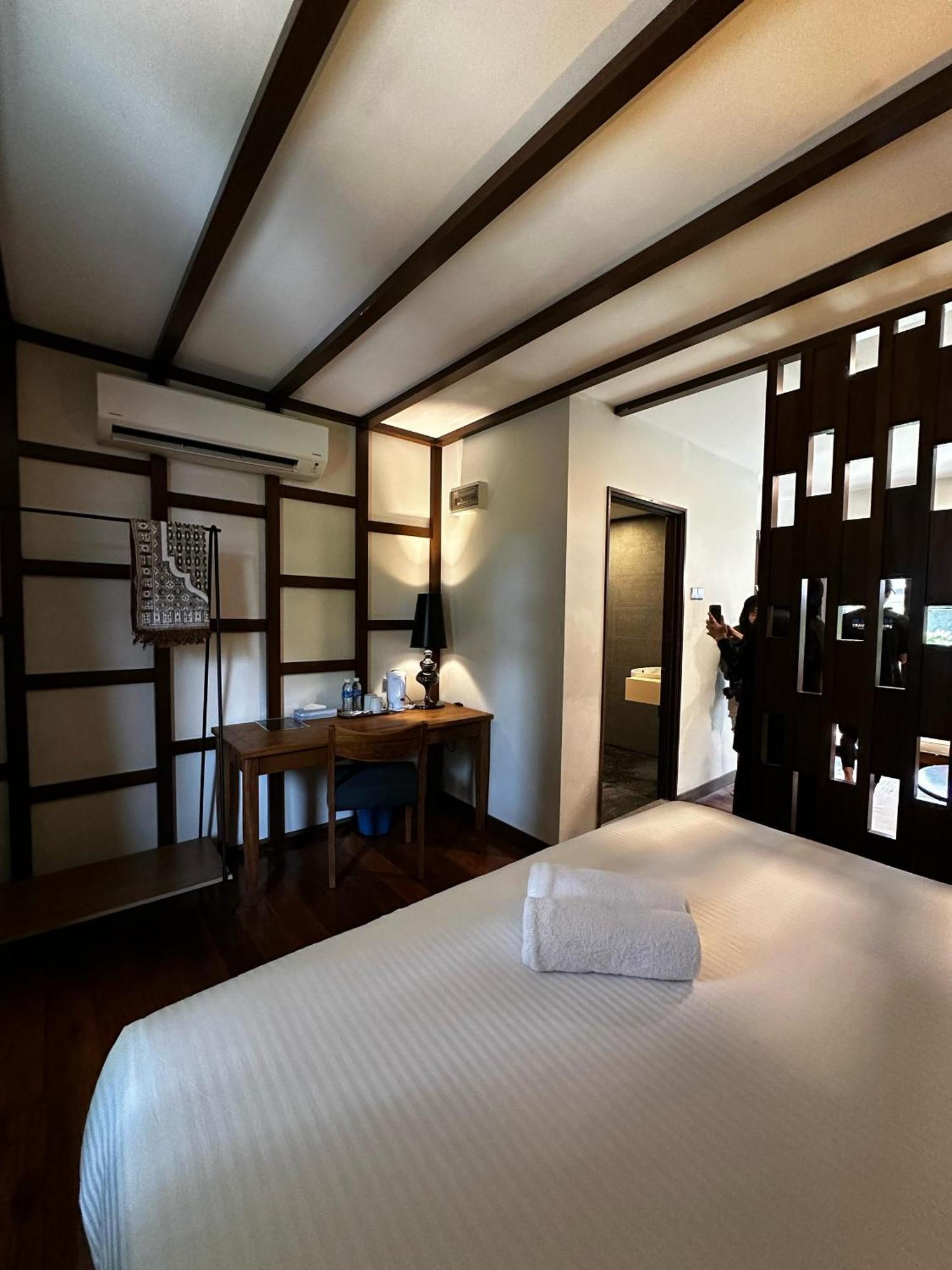 Beach Resort - Arwana Perhentian Besar كامبونغ كوالا بيسوت المظهر الخارجي الصورة