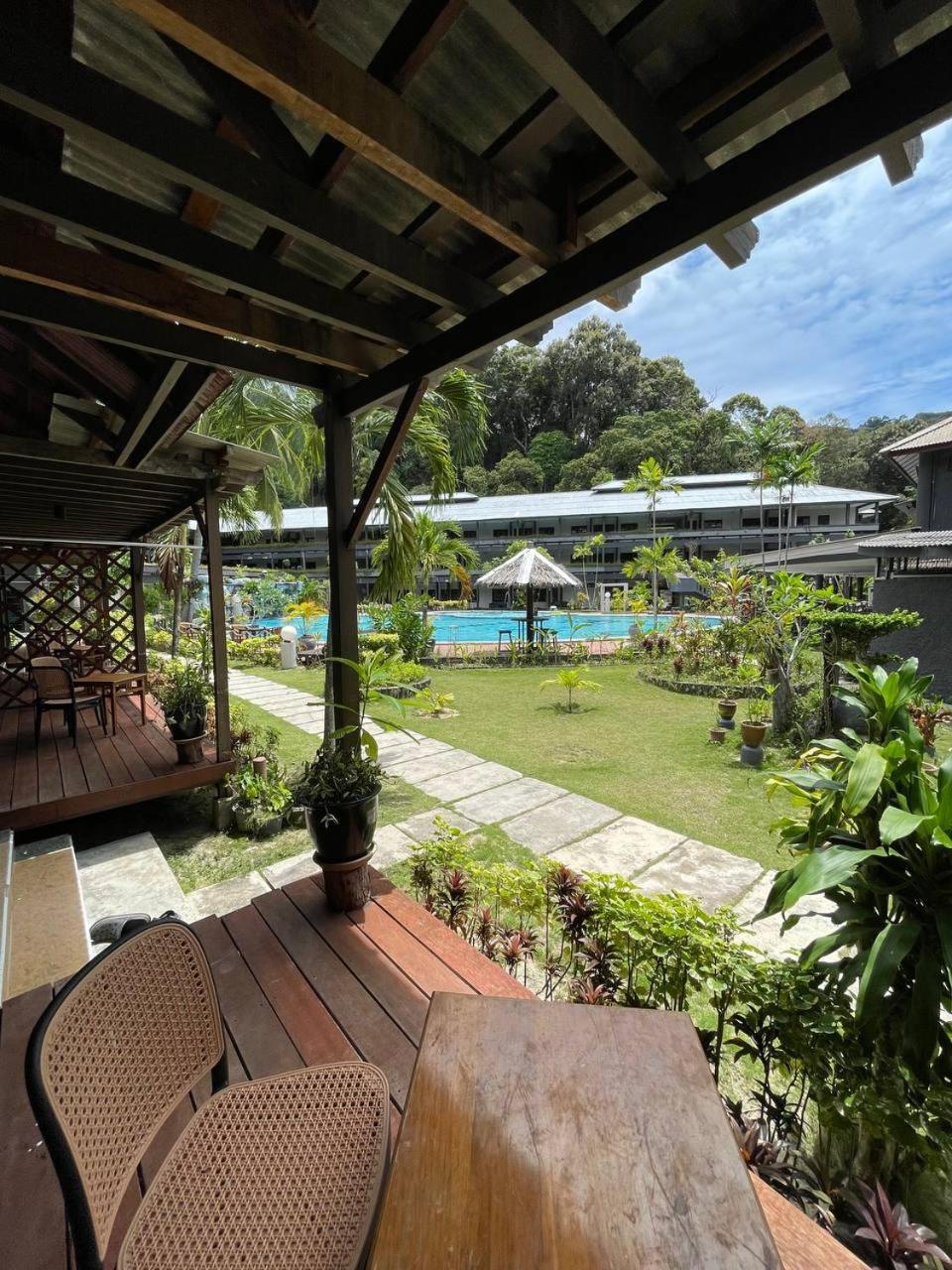 Beach Resort - Arwana Perhentian Besar كامبونغ كوالا بيسوت المظهر الخارجي الصورة