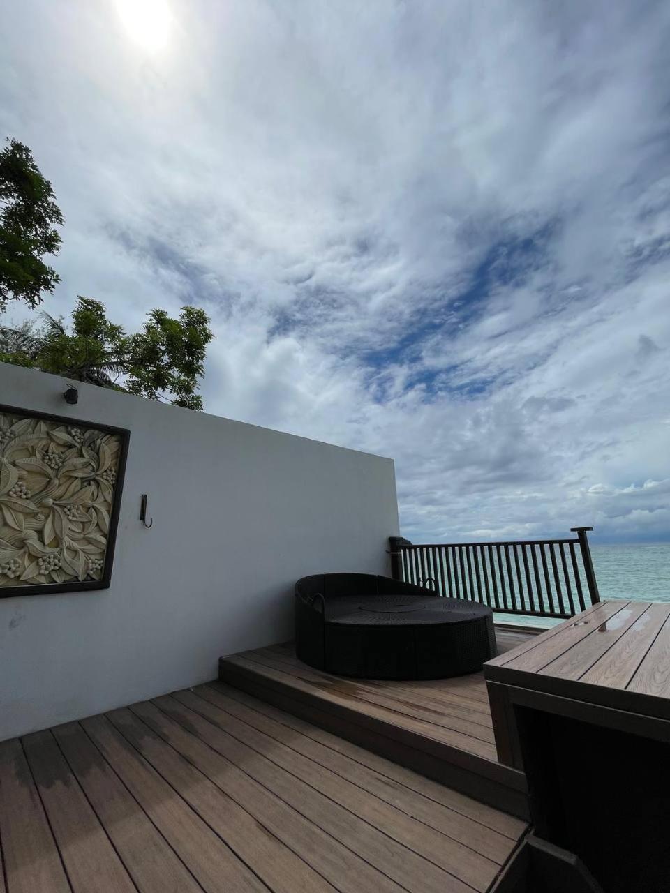 Beach Resort - Arwana Perhentian Besar كامبونغ كوالا بيسوت المظهر الخارجي الصورة