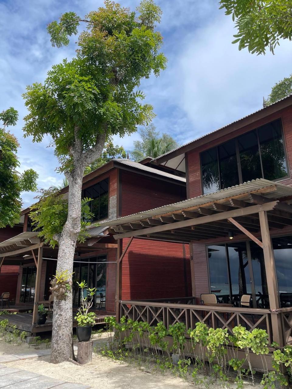 Beach Resort - Arwana Perhentian Besar كامبونغ كوالا بيسوت المظهر الخارجي الصورة